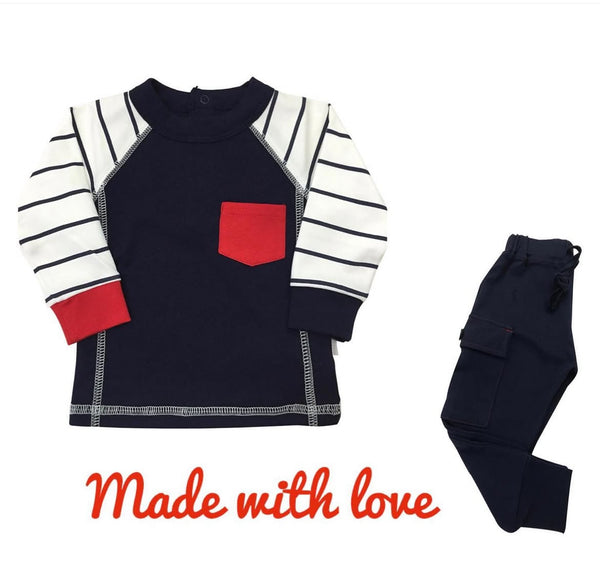 Long sleeved t-shirt